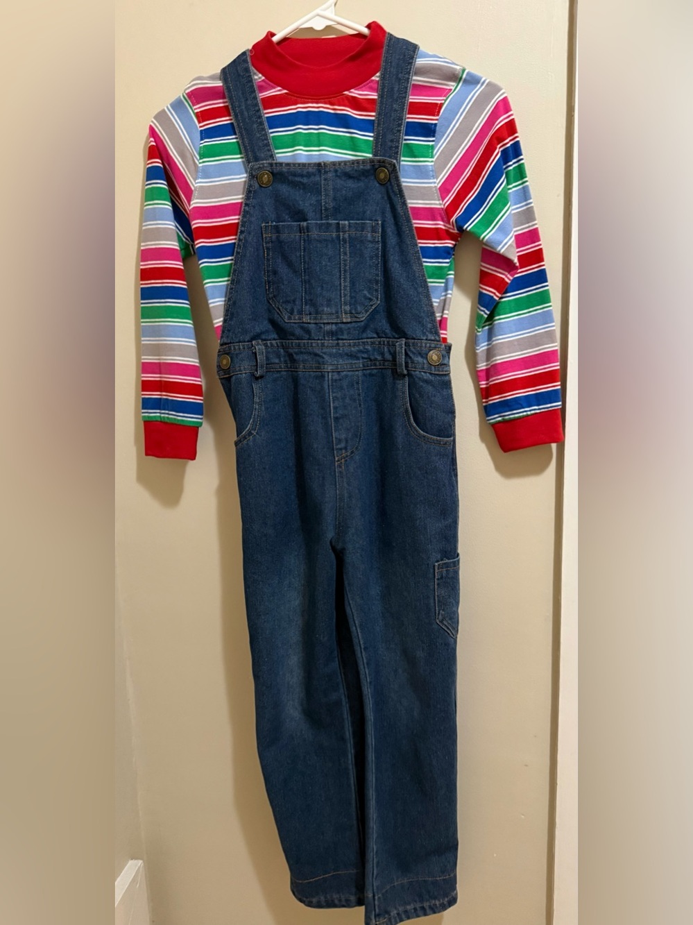 Kids Chucky Costume(shirt 4-6)(overalls 7)
